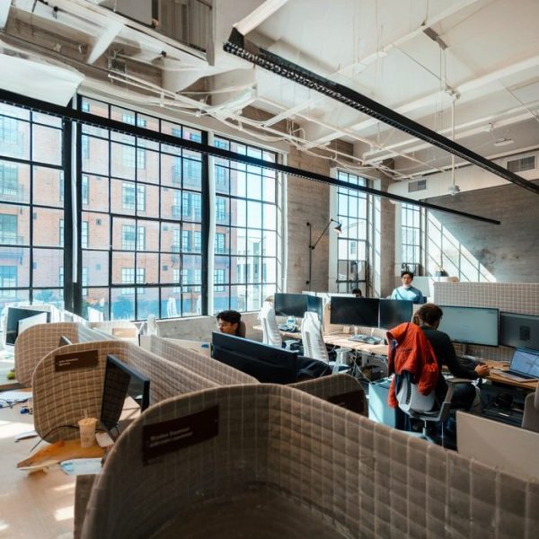 【硅谷AI推荐】免费ChatGPT使用白皮书课程 (大学生必修课)